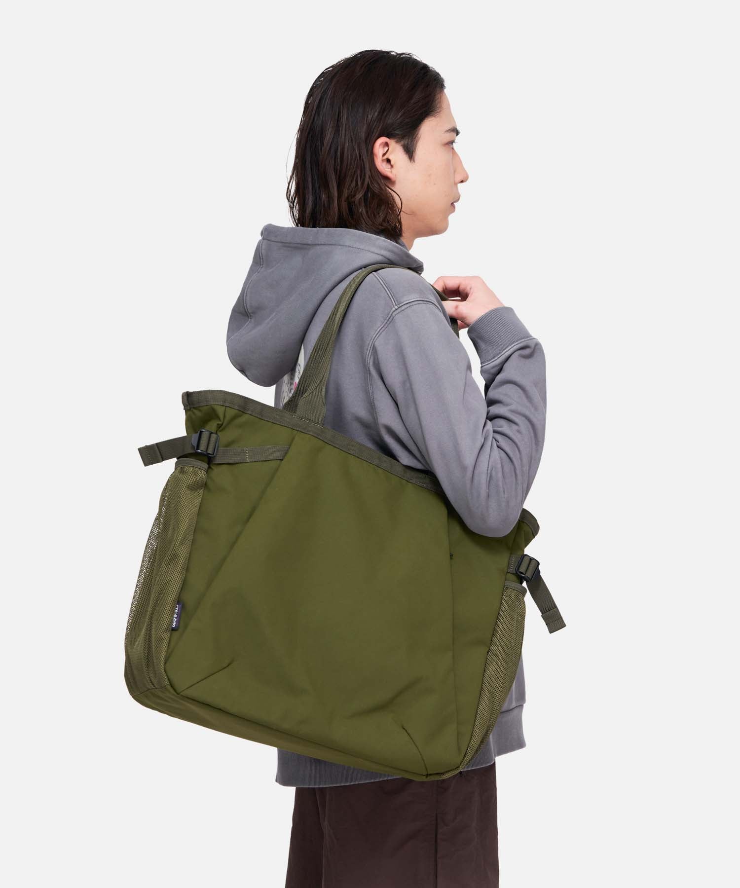 美品 Aer CORDURA ブラック トートバッグ 0207172129_67a5c289e6761.jpg