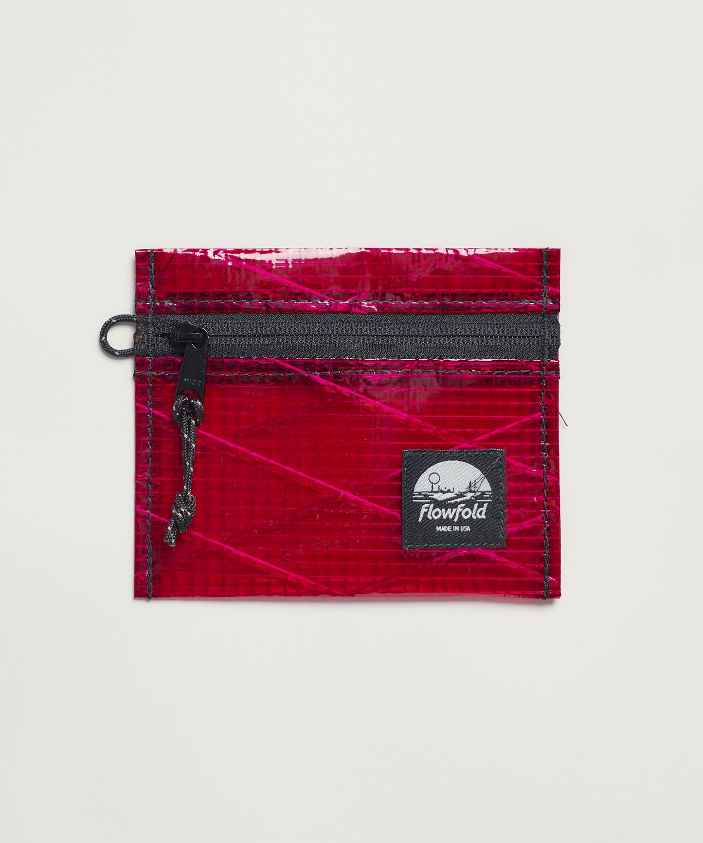 [Flowfold フローフォールド] リサイクル セイルクロス ボイジャー ジッパーポーチ S ❘ RECYCLED SAILCLOTH VOYAGER ZIPPER POUCH SMALL [FUCHSIA SAILCLOTH]