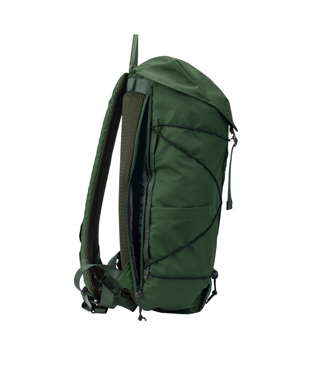 [ELLIKER エリカー] Wharfe - Flapover Backpack 22L | ワーフェ - フラップオーバーバックパック22L [GREEN]