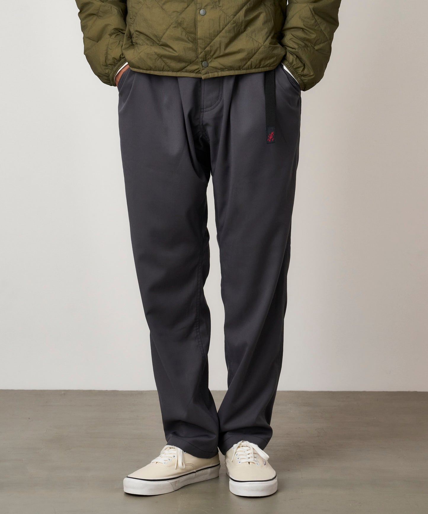 GABARDINE SLACKS｜ストレッチギャバジンスラックスパンツ